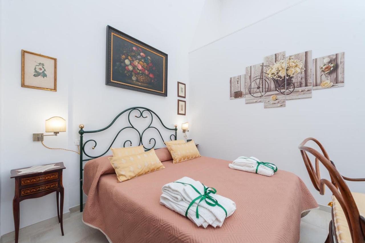 Alle Porte Del Barocco House Lecce Luaran gambar